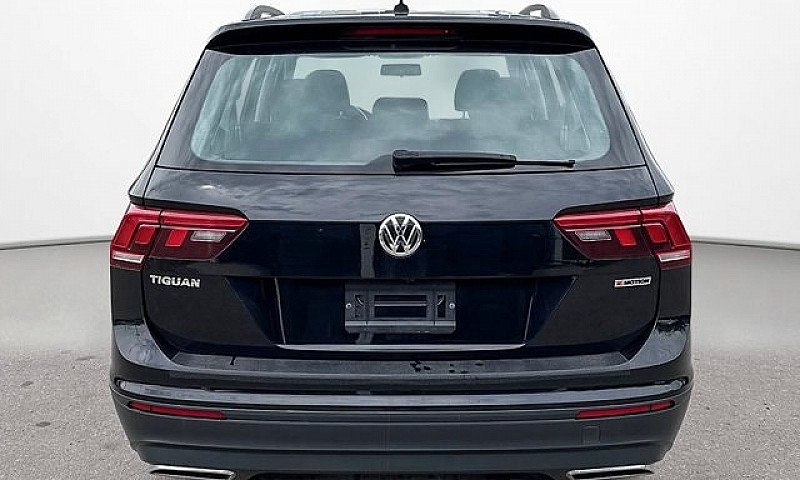 2021 Volkswagen Tigu...