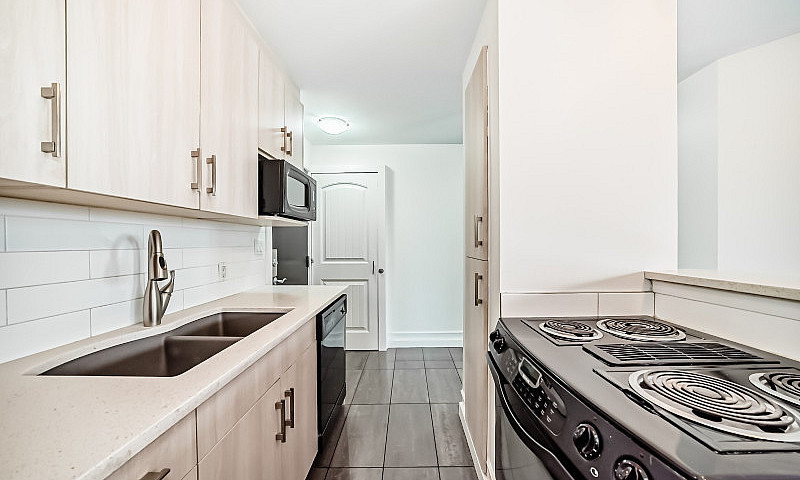 Modern 2 Bed 2 Bath ...