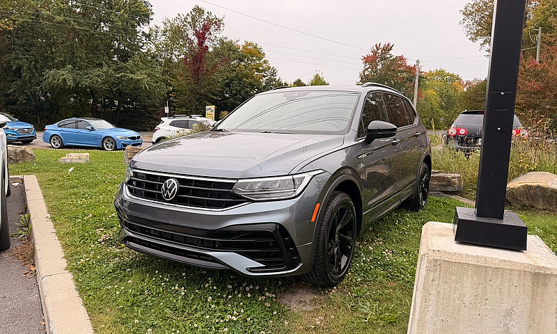 2023 Volkswagen Tigu...
