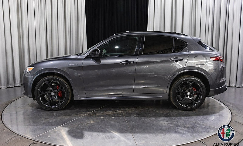 2022 Alfa Romeo Stel...