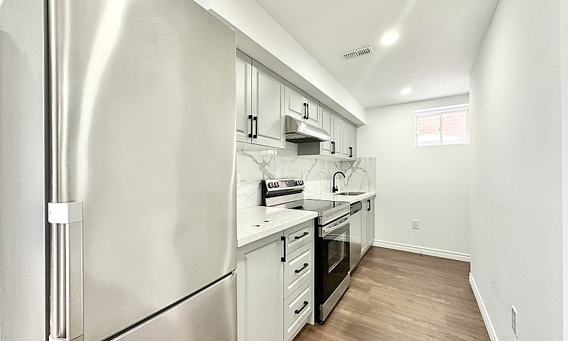 Modern 2-Bed, 1 Bath...
