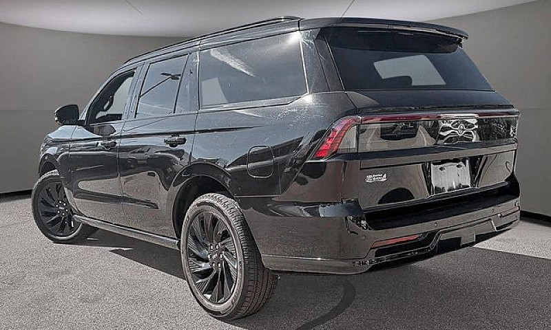 2026 Lincoln Navigat...