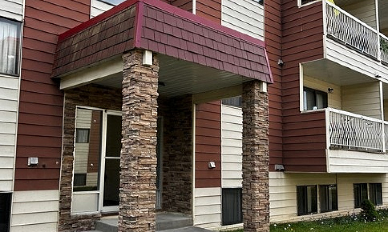 1 Bedroom 1 Bath - S...