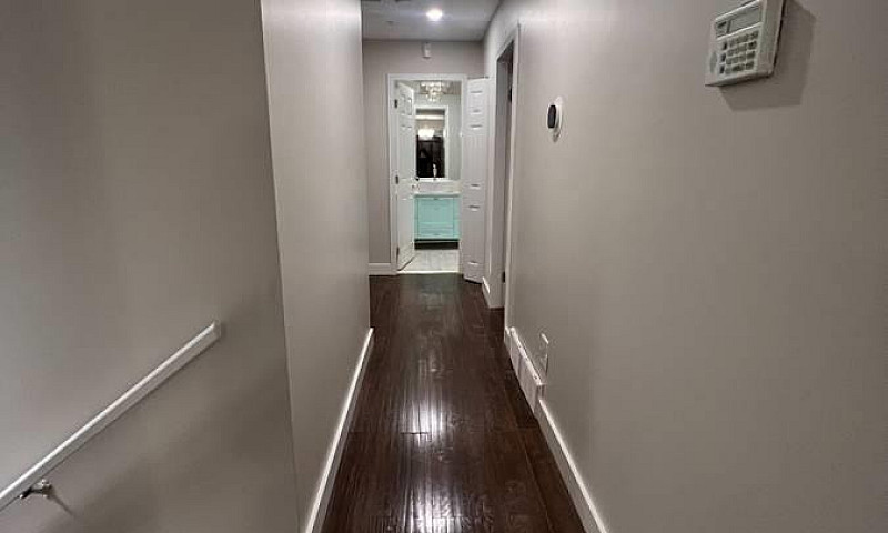 Upper 11283 Harrison...