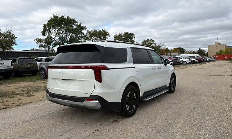 2025 Kia Carnival Hy...