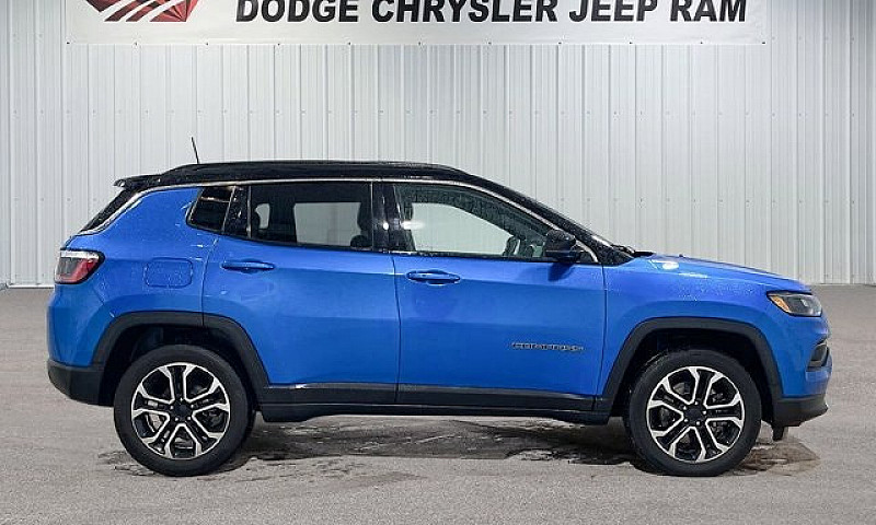 2024 Jeep Compass Li...