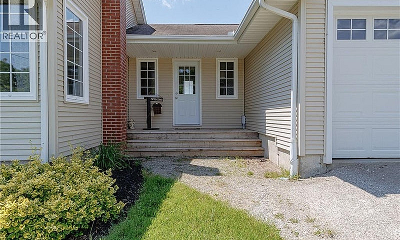 591 Grove Hill Road ...