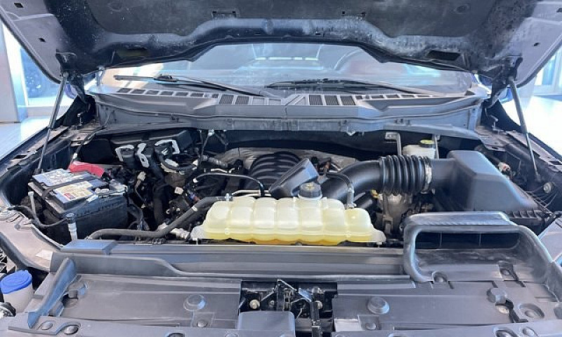 2022 Ford F-150 Lari...