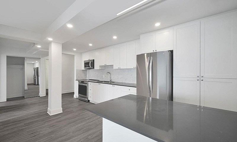 3 Bedroom Apartment ...