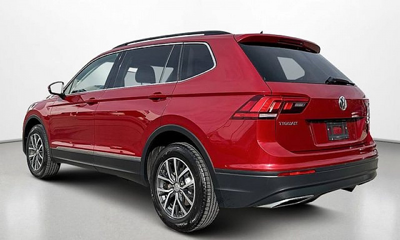 2018 Volkswagen Tigu...
