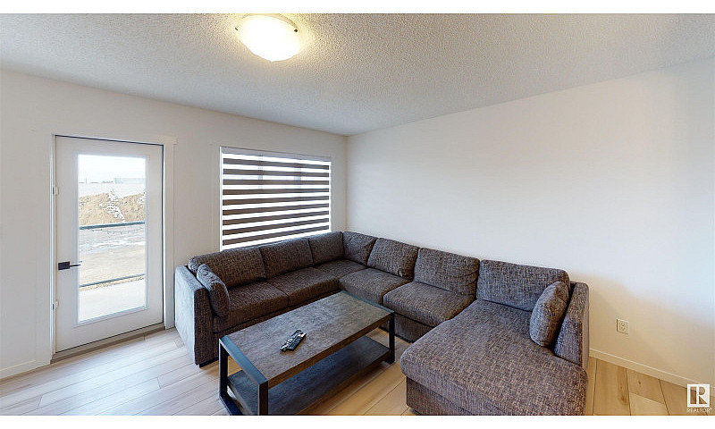 #119 1530 Tamarack B...