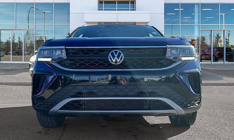 2024 Volkswagen Taos...