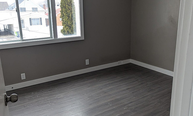 1 Bedroom Upper Unit...