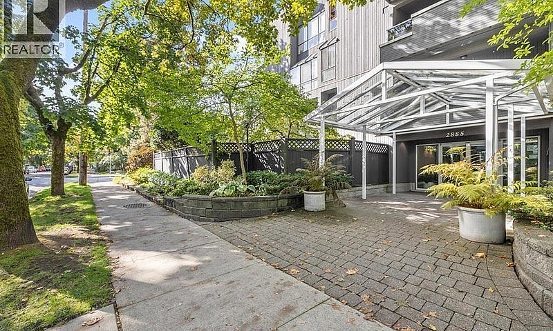 206 2885 Spruce Stre...