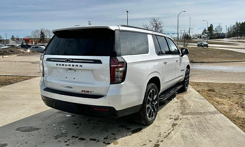 2023 Chevrolet Subur...