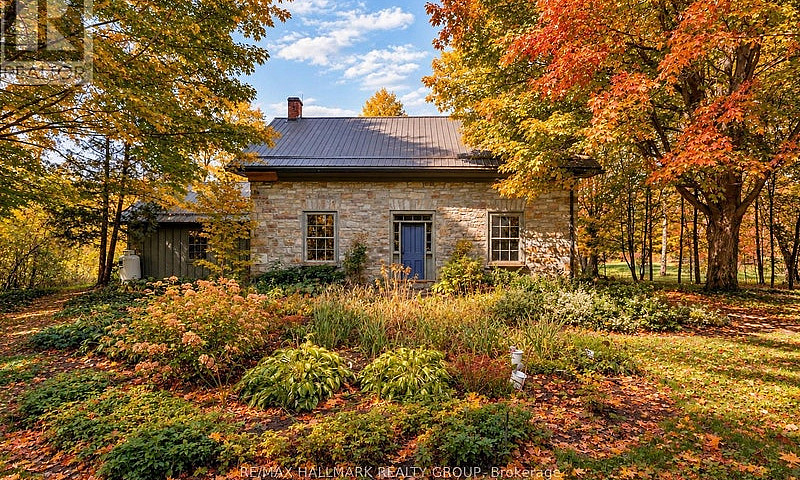 30 Ballycanoe Road F...