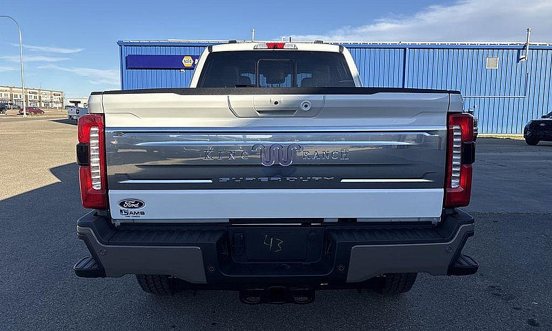 2027 Ford F-350 Supe...