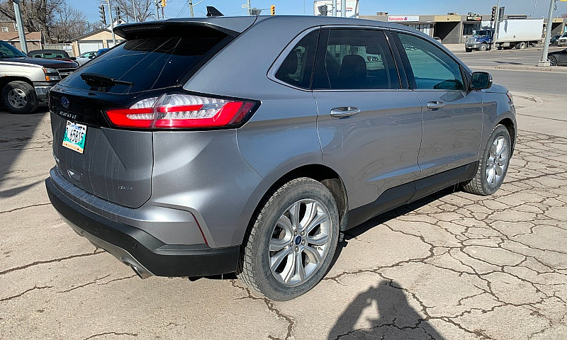 2022 Edge Titanium A...
