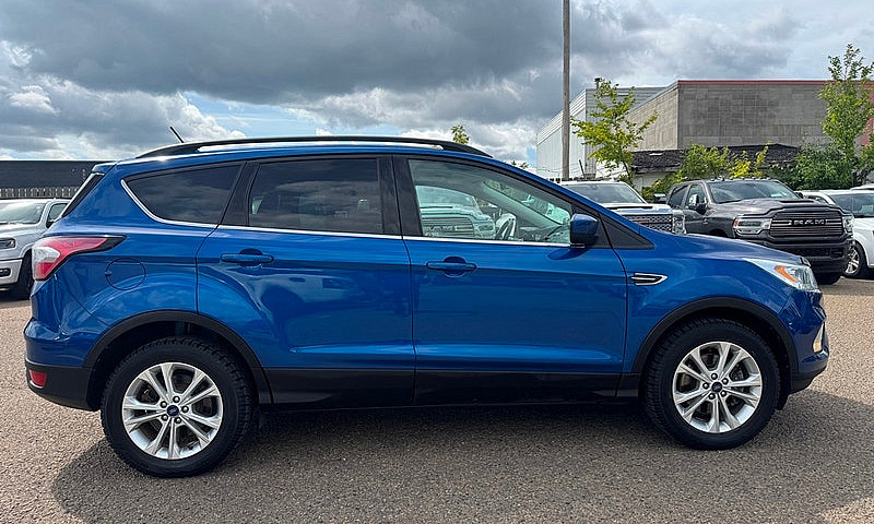 2018 Ford Escape Awd...