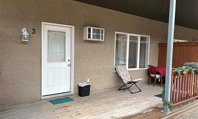 3 500 Reimer Avenue ...