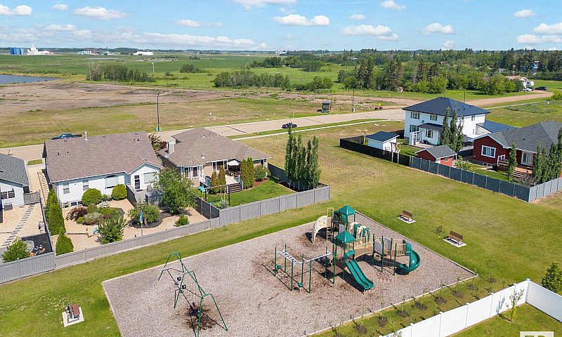 16 Whitetail Dr Mund...