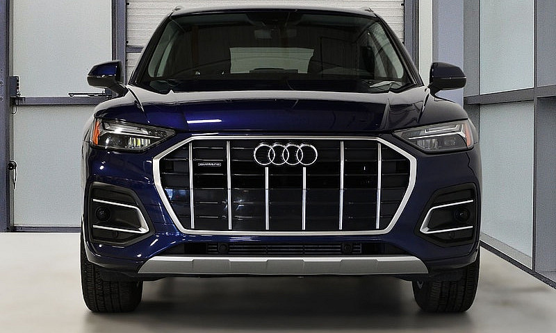 2022 Audi Q5 Komfort...