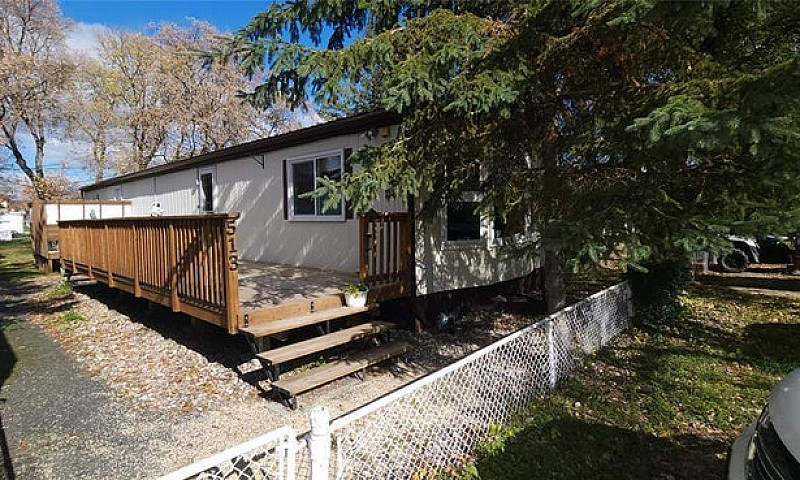 513 7Th Avenue S Sto...