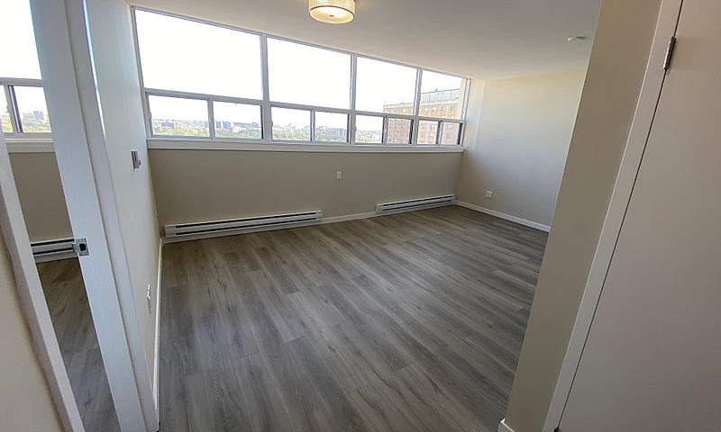 1 Bedroom - Brand Ne...