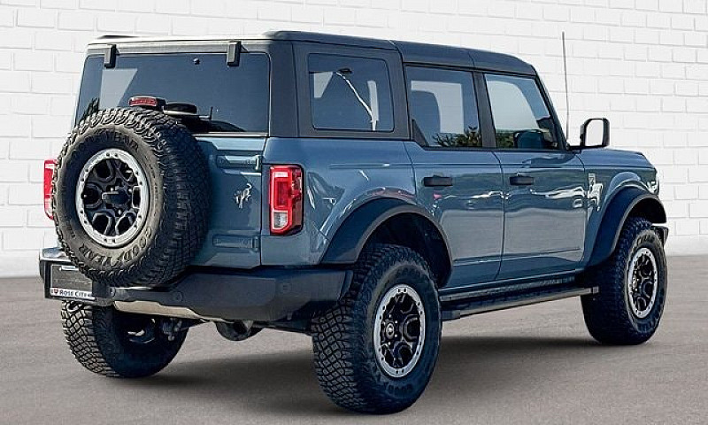 2022 Ford Bronco Big...