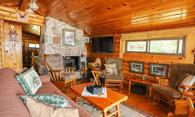 Garden Lake Cottage...