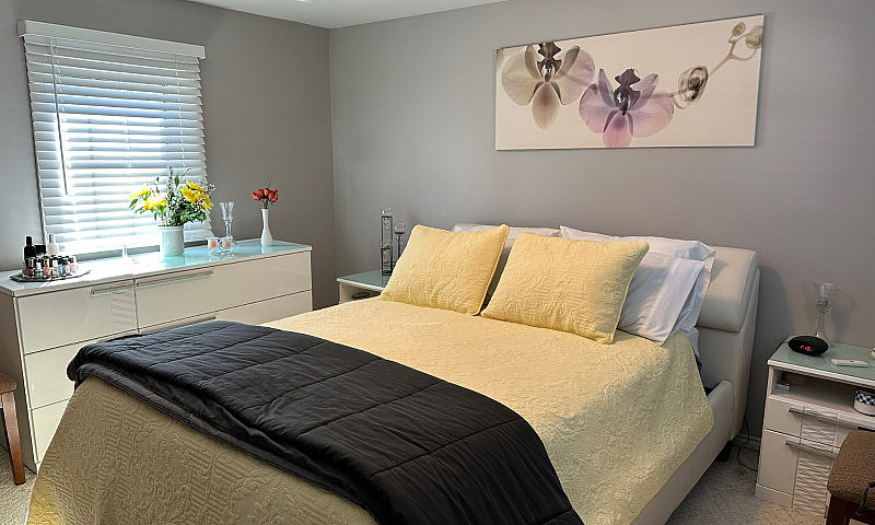 *South Glen Park* 2+...