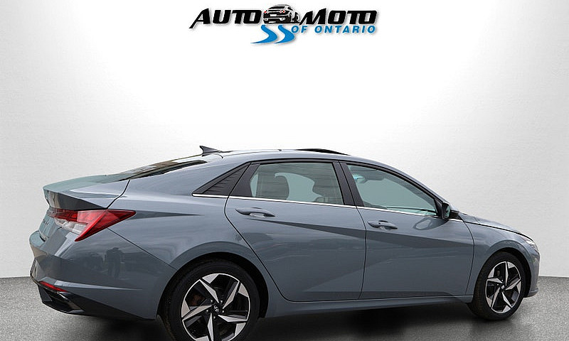 2022 Hyundai Elantra...