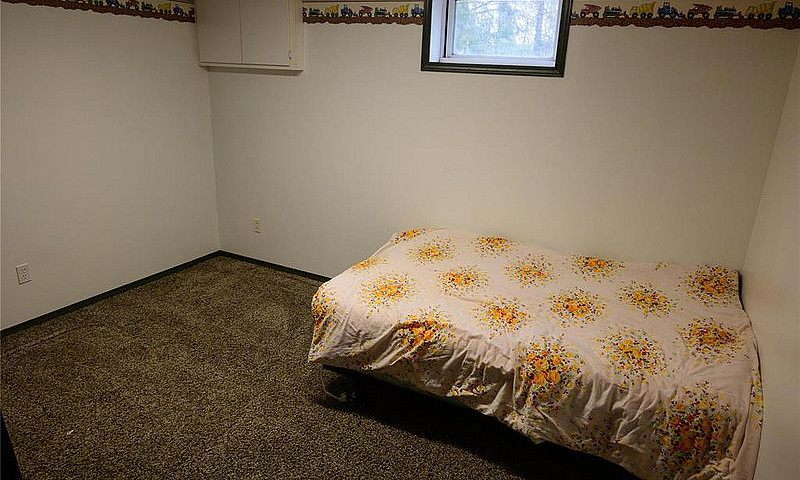 4-Bed Country Home O...