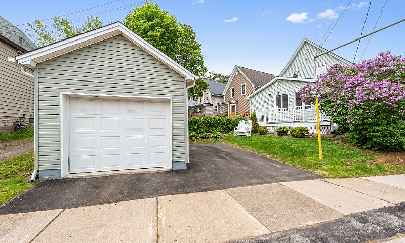 Open House Sun Jun 1...