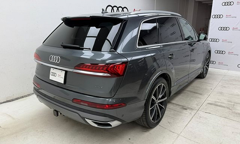 2020 Audi Q7 Technik...