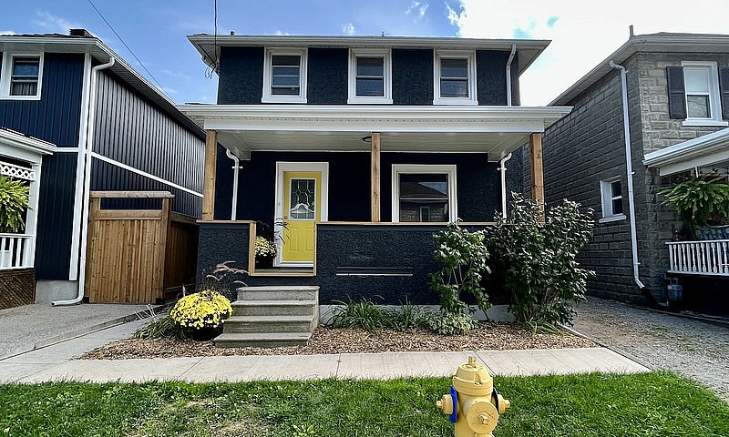 **Detached Home** Re...