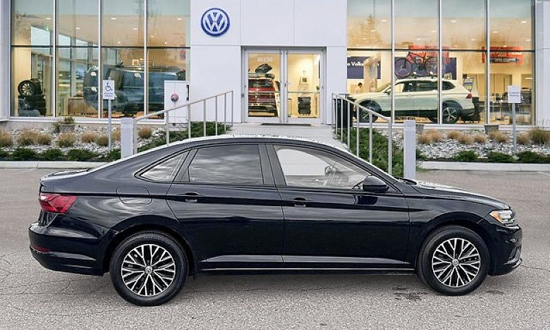 2020 Volkswagen Jett...