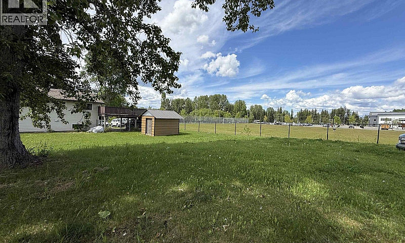 1038 Mountain Ash Ro...