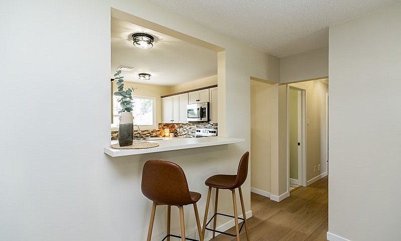 New Turn Key Bungalo...