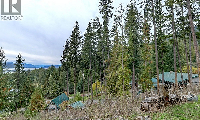 Pine Avenue Lot# 80 ...
