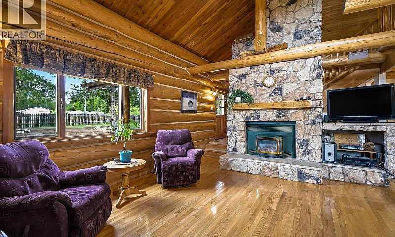 4122 Wildwood Road W...