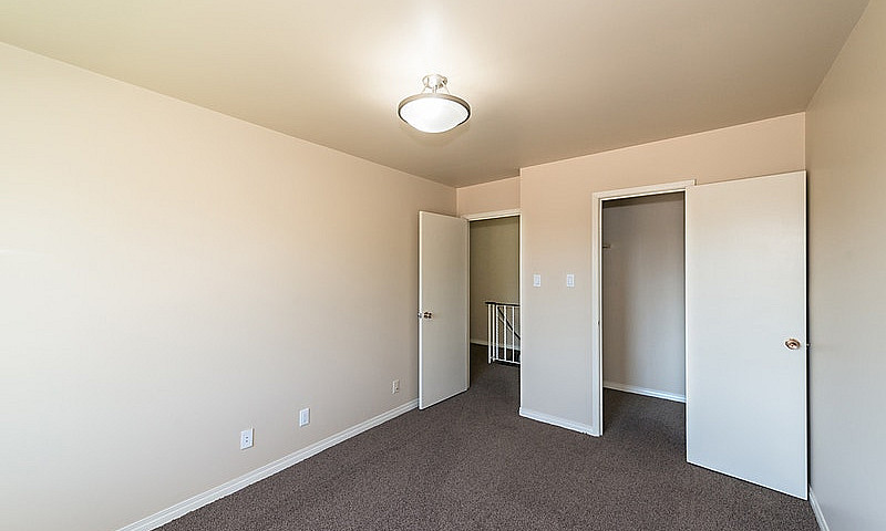 3 Bedroom Townhouse ...