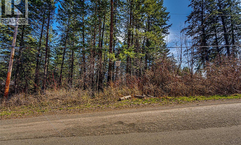 583 Moody Crescent V...