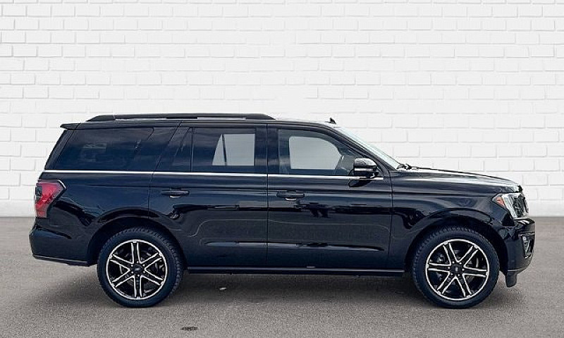 2021 Ford Expedition...