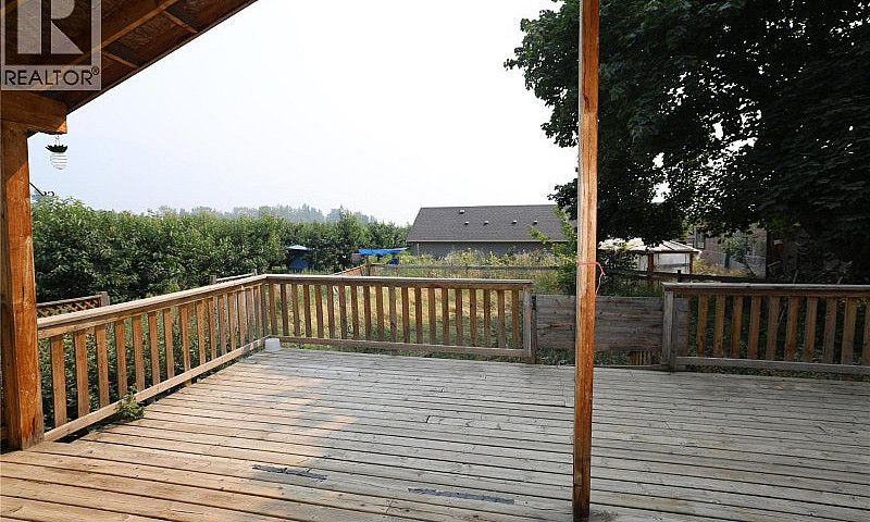 3305 Erickson Road E...