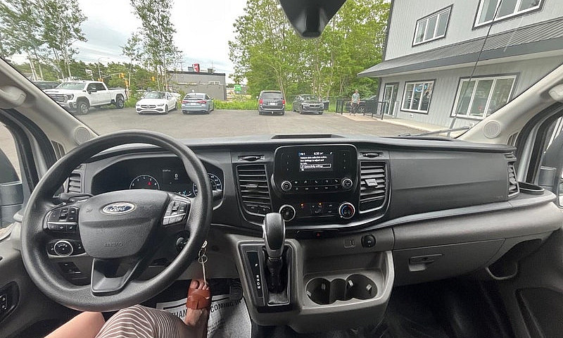 2023 Ford Transit-25...