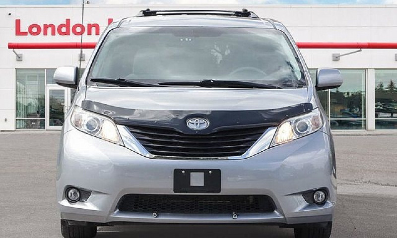 2012 Toyota Sienna L...