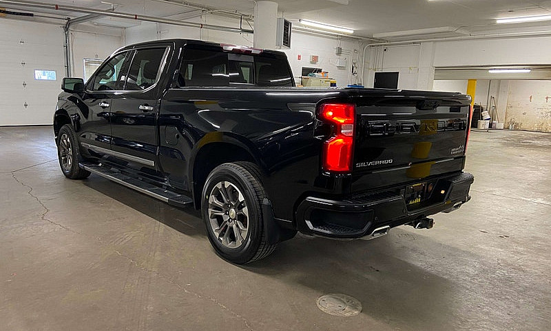 2022 Chevrolet Silve...