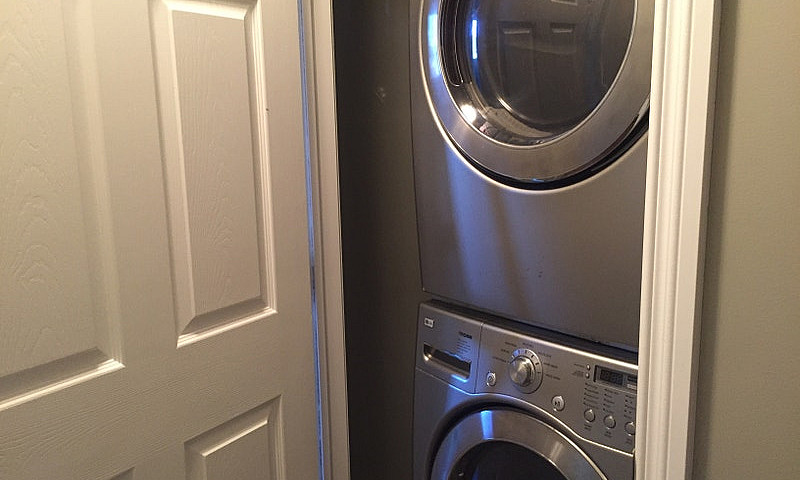 2 Bedroom Basement S...