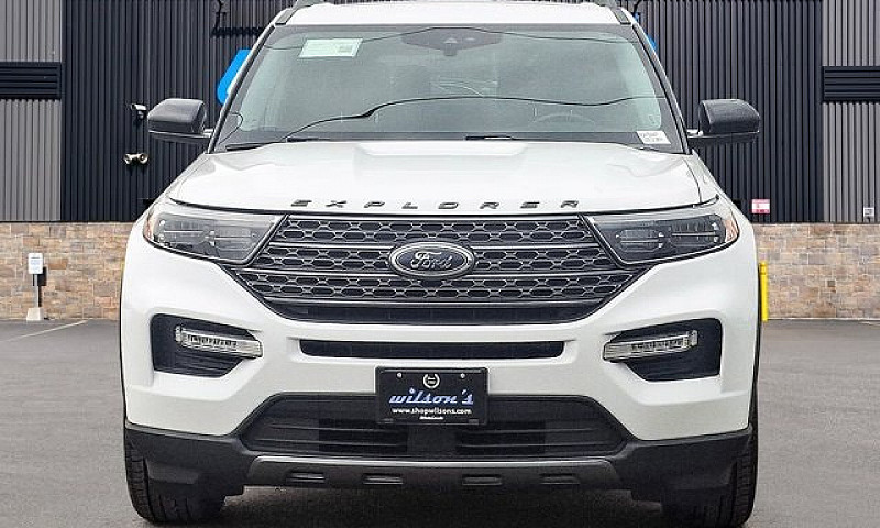 2024 Ford Explorer X...